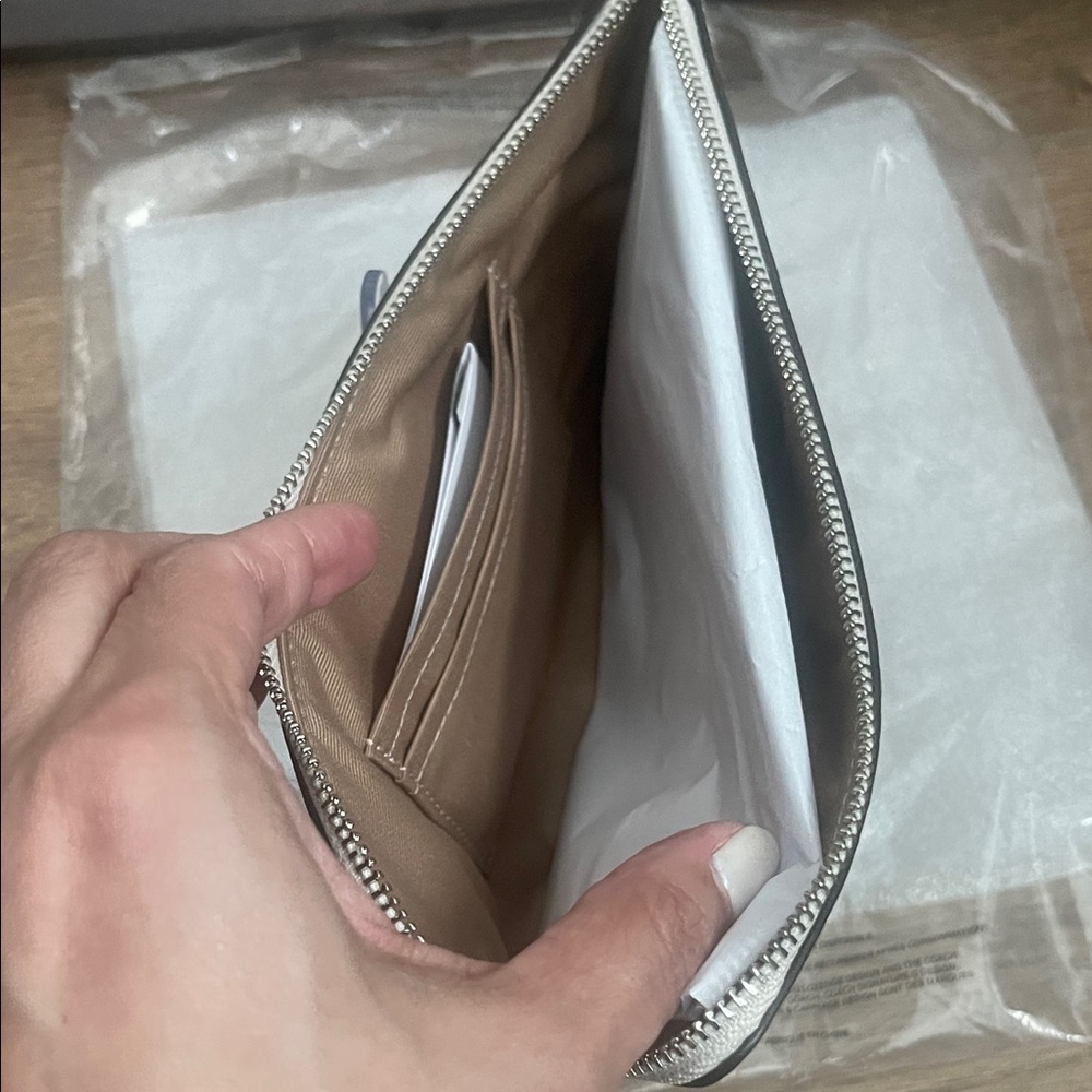 RESERVED🛍️Coach Outlet Large Corner Zip Wristlet with Newspaper Print - Picture 8 of 12